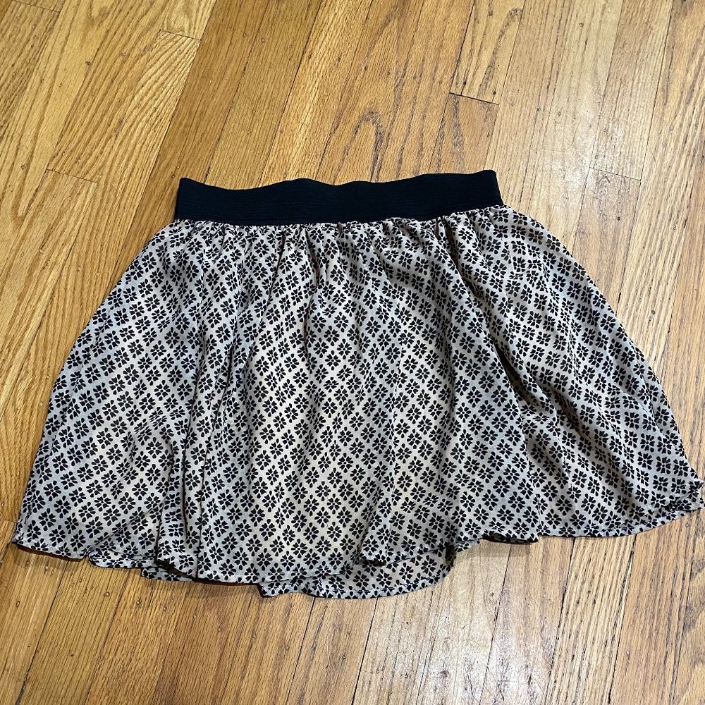 Forever 21 flowy miniskirt